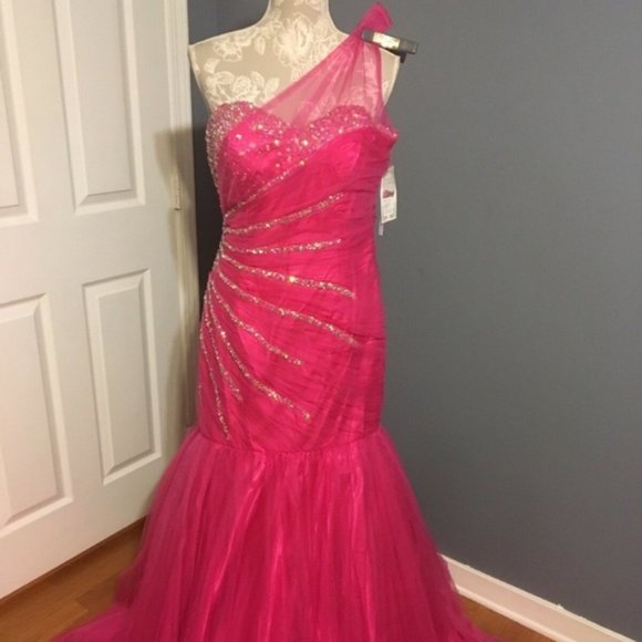*FINAL PRICE* Fabulous Pink One Shoulder Formal Evening Gown - Picture 1 of 8